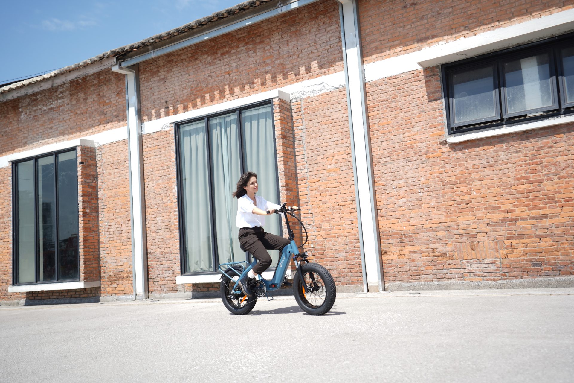 Best Electric Bikes UK 2025: Top-Rated Commuter, Folding & Fat-Tire Models (Expert Tested) 4
