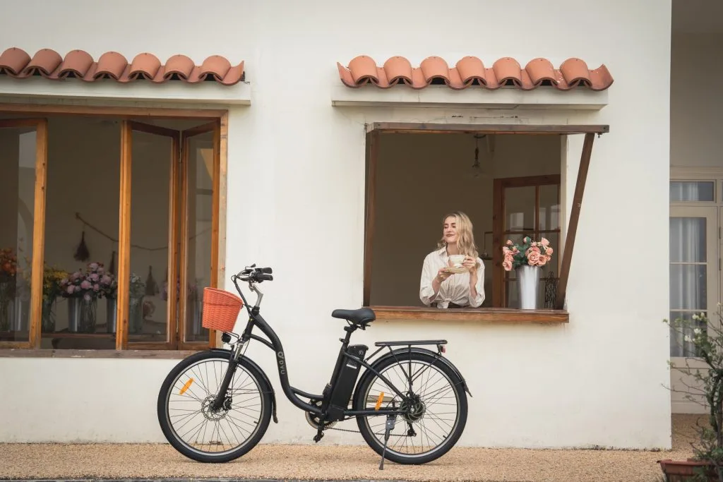 Are E-Bikes Waterproof? The Truth About Riding in British Rain [2025 Guide] 1