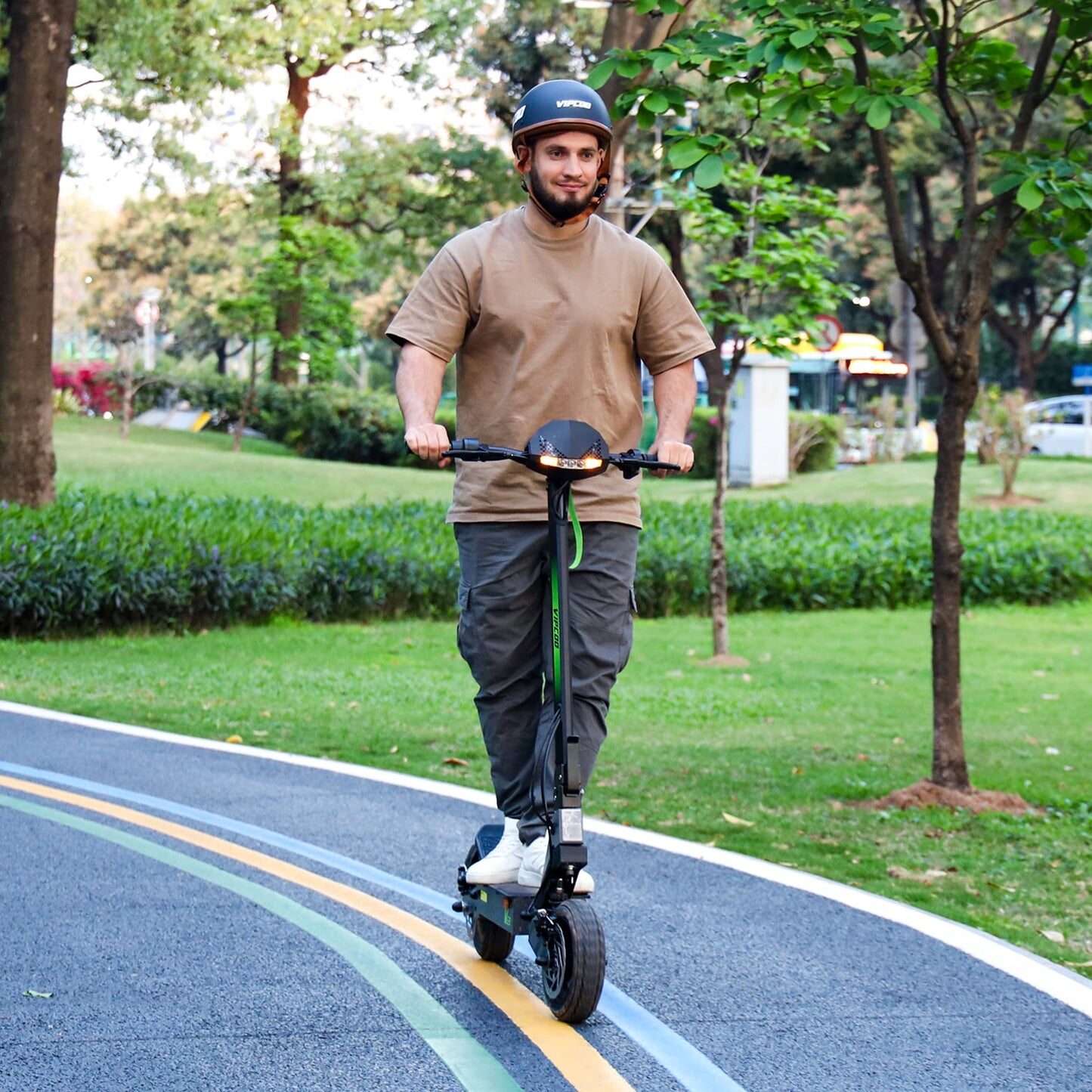 VIPCOO VS3 800W Off-Road Electric Scooter – 50KM Range, Touchscreen, Built for City & Adventure 4 VIPCOO VS3 800W Off-Road Electric Scooter – 50KM Range, Touchscreen, Built for City & Adventure - Image 4