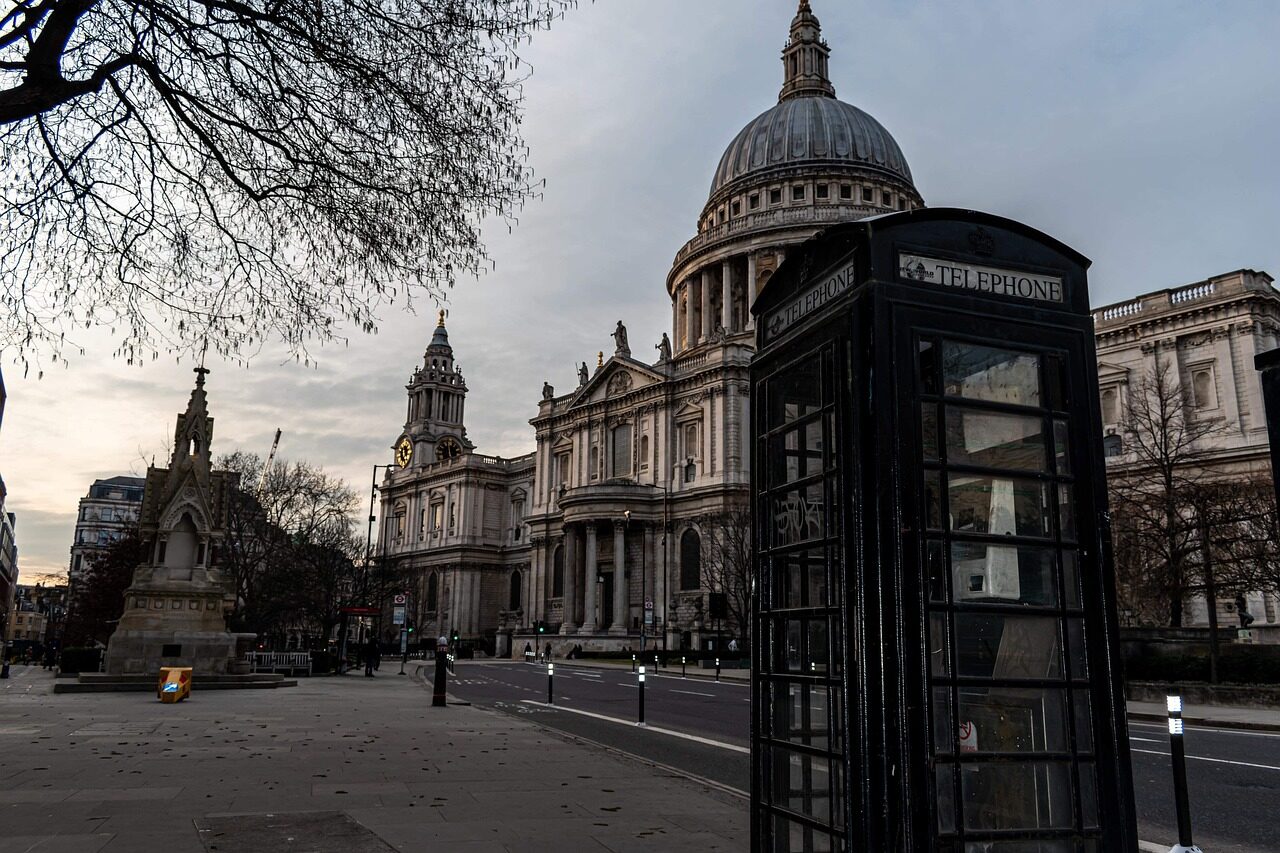 Power Up Your Ride: The 5 Best UK Cities for Electric Biking This Year (2025) 5 Power Up Your Ride: The 5 Best UK Cities for Electric Biking This Year (2025) 5