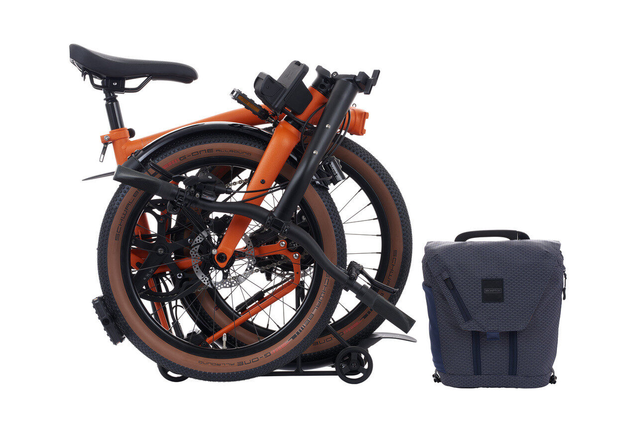 Brompton Electric G Line with Roller Frame - 4-Speed Folding E-Bike with Hydraulic Disc Brakes 5 Brompton Electric G Line with Roller Frame - 4-Speed Folding E-Bike with Hydraulic Disc Brakes - Image 5