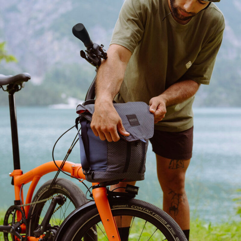 Brompton Electric G Line with Roller Frame - 4-Speed Folding E-Bike with Hydraulic Disc Brakes 14 Brompton Electric G Line with Roller Frame - 4-Speed Folding E-Bike with Hydraulic Disc Brakes 6