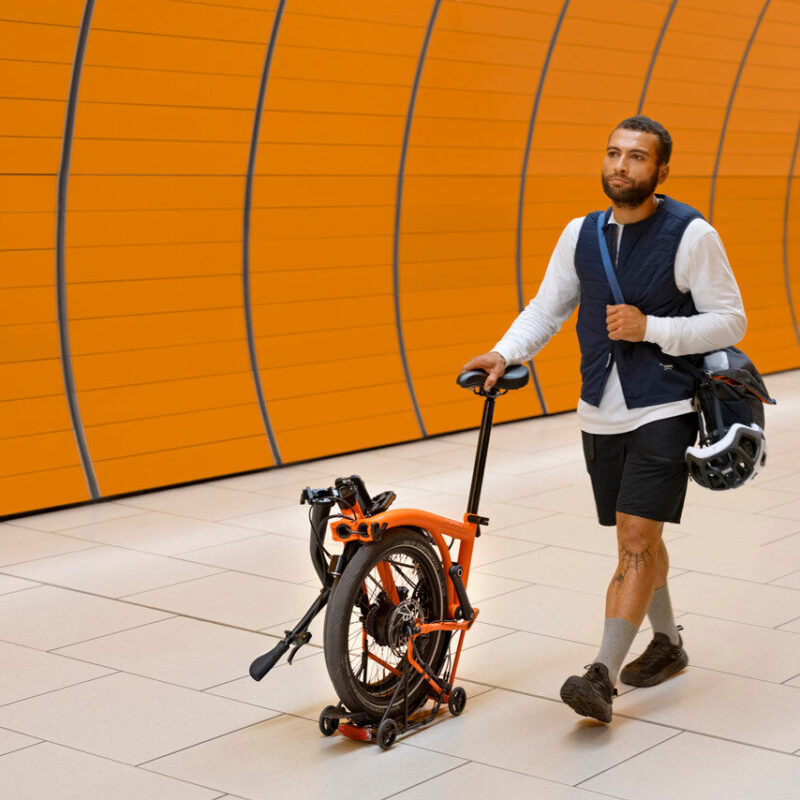 Alternative view of Brompton G Line 8-Speed Folding Bike with Roller Frame - Dark Navy, Mid Handlebars