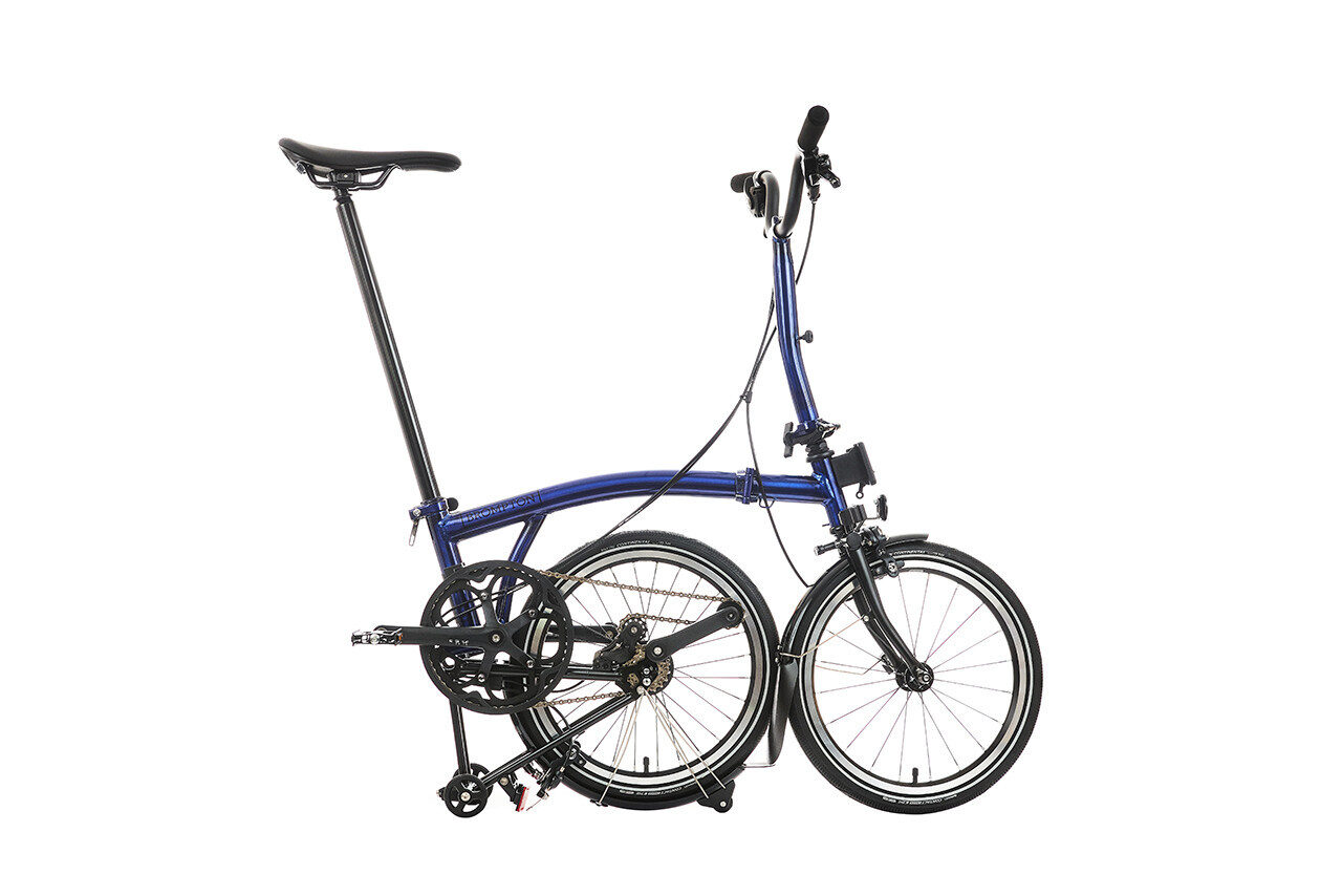 Brompton P Line 4-Speed Urban Folding Bike | Midnight Black, Titanium Frame 4 Brompton P Line 4-Speed Urban Folding Bike | Midnight Black, Titanium Frame - Image 4