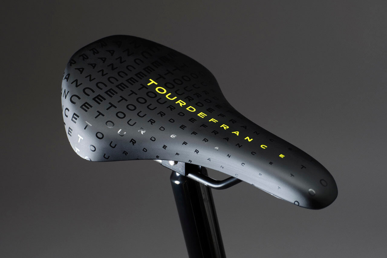 Brompton x Tour de France C Line 6-Speed Folding Bike - Leaders Yellow, Mid Handlebars 7 Brompton x Tour de France C Line 6-Speed Folding Bike - Leaders Yellow, Mid Handlebars - Image 7