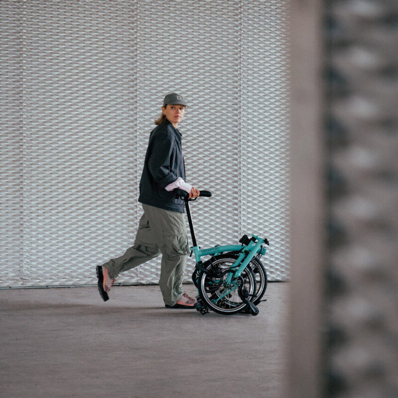 Brompton C Line 12-Speed Folding Bike - Turkish Green, Mid Handlebars 15 Brompton C Line 12-Speed Folding Bike - Turkish Green, Mid Handlebars 7