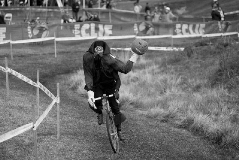 Nawiedzone baterie i upiorne pedały: moja najbardziej przerażająca przejażdżka e-rowerem 4 Nawiedzone baterie i upiorne pedały: moja najbardziej przerażająca przejażdżka e-rowerem 4