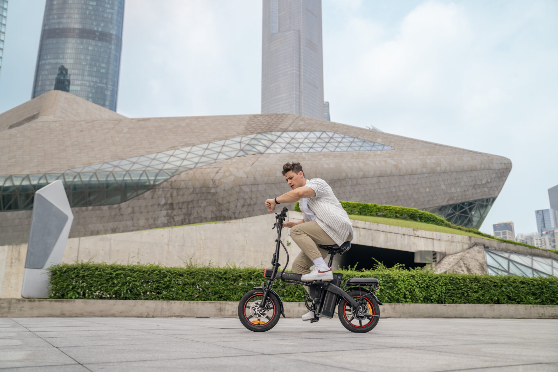 Inside the Torque Sensor: Why Smooth Power Feels So Human 10