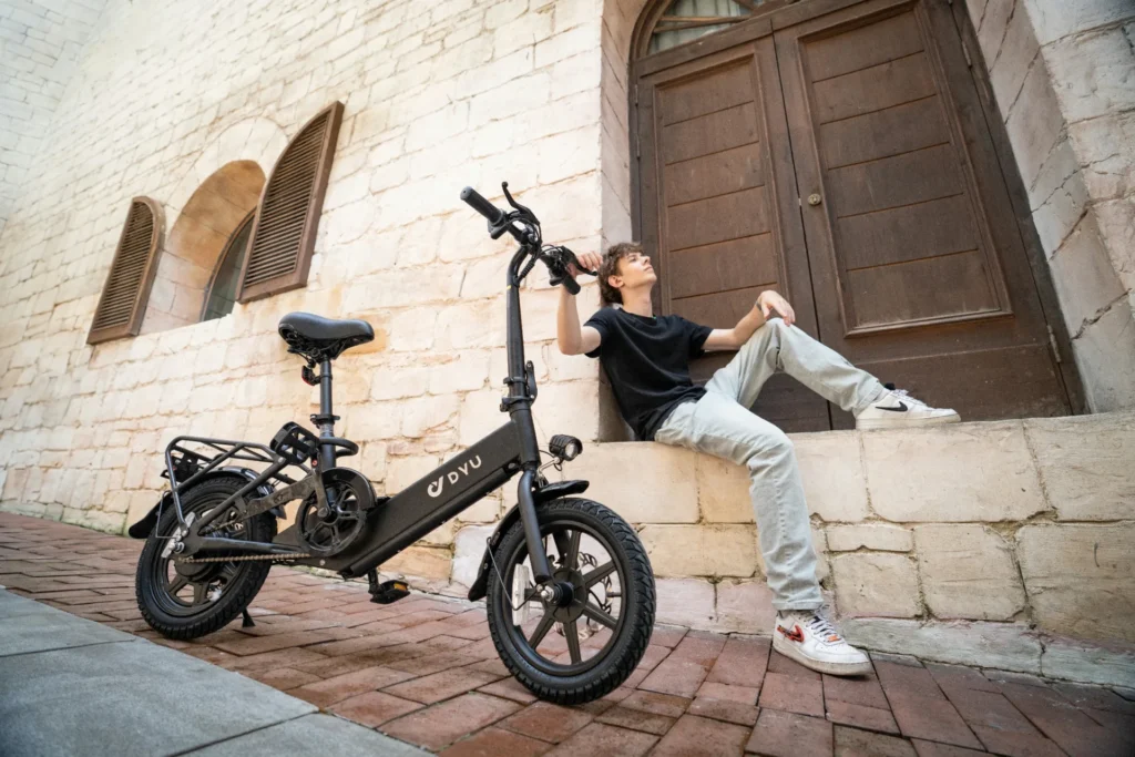 DYU C3 vs FIIDO D3 PRO: Which Folding E-Bike Is Better for City Commuters? 37
