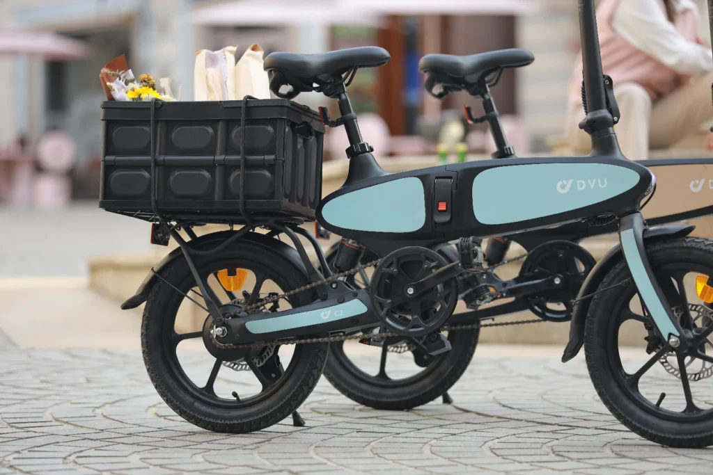 No More Parking Problems — Thanks to My Foldable DYU C2 1